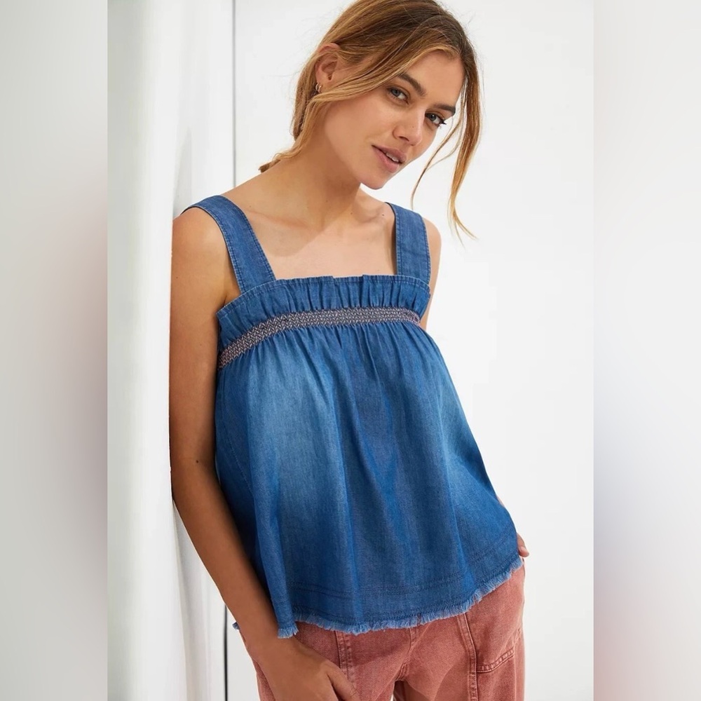 Anthropologie Pilcro Chambray Swing Blouse